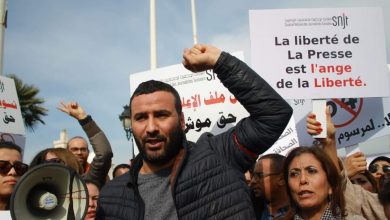 Photo of الإتحاد الدولي للصحفيين يدين إقحام نقيب الصحفيين التونسيين في قضايا خطيرة وملفّقة
