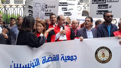 Photo of قضاة يتساءلون: متى ستتوقف “مجزرة” القضاء التونسي؟